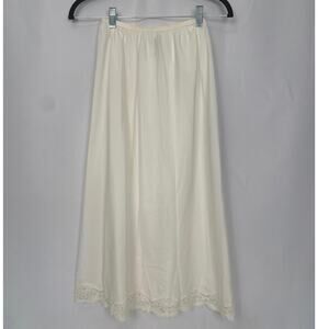 Lady Lynne Womens Vintage Half Slip Size M Ivory Lace Hem Coquette Cottagecore